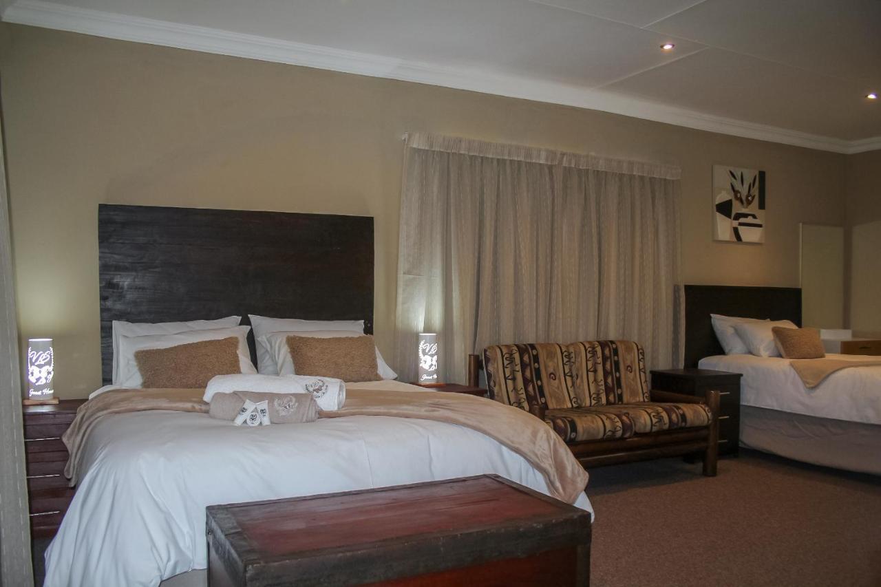 Villa La Sola B&B And Self-Catering Boksburg Exterior photo