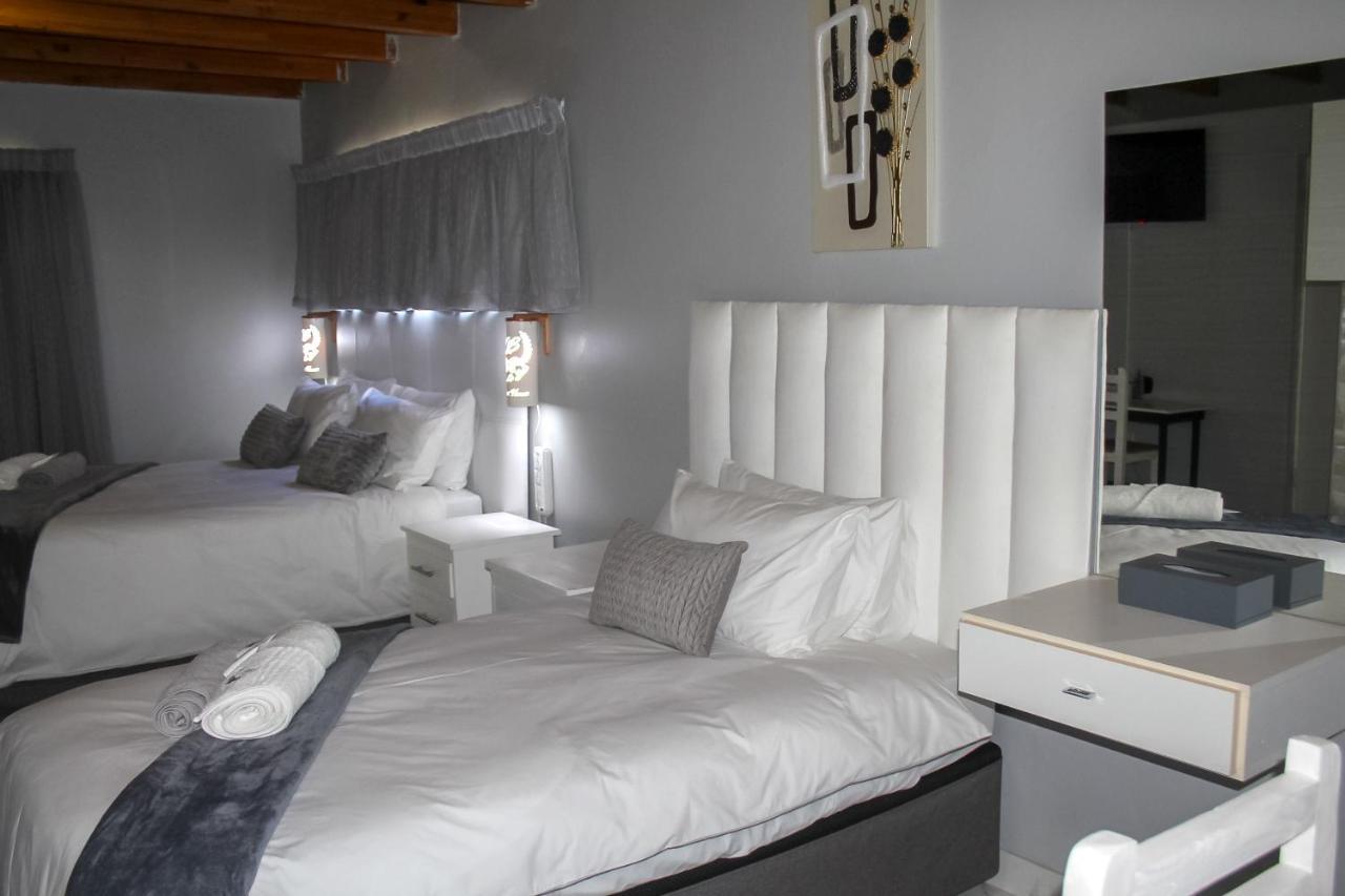 Villa La Sola B&B And Self-Catering Boksburg Exterior photo