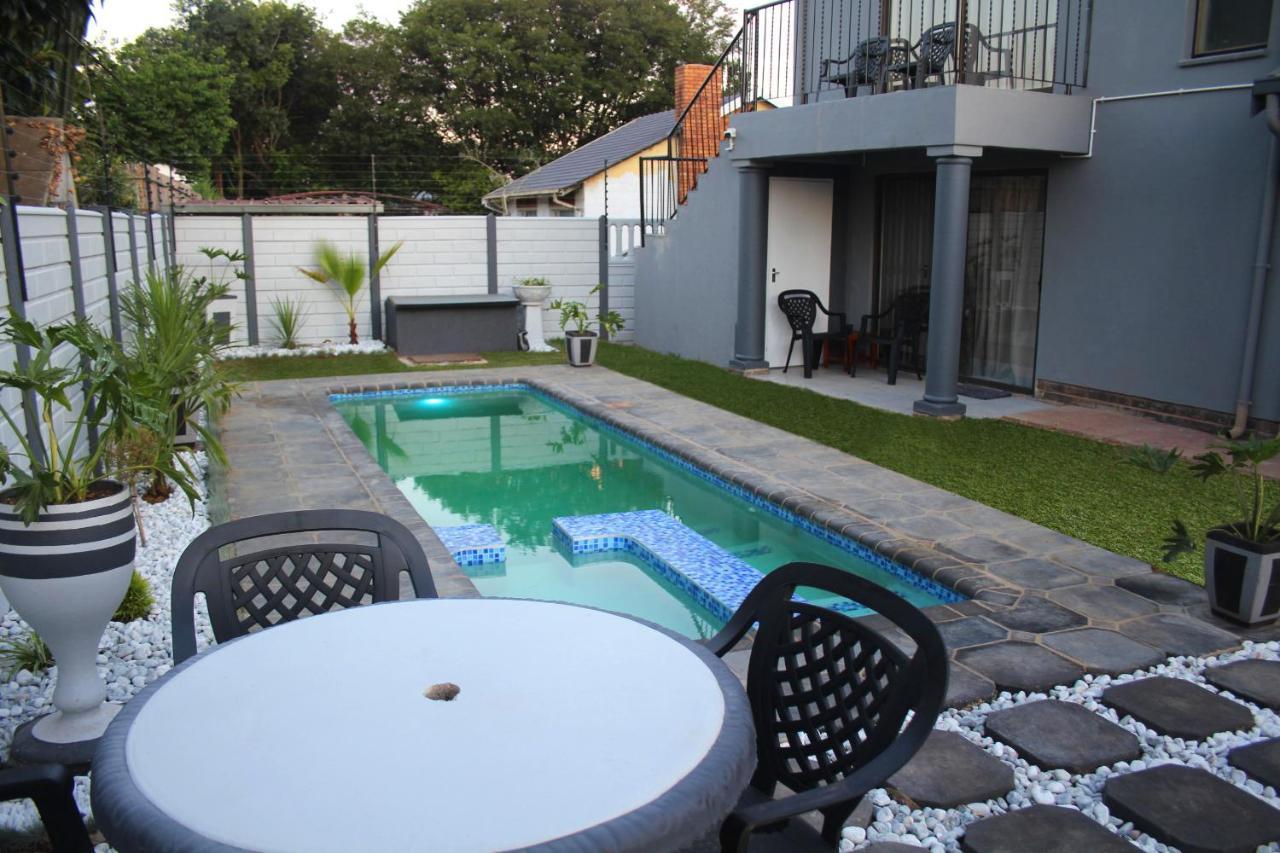 Villa La Sola B&B And Self-Catering Boksburg Exterior photo